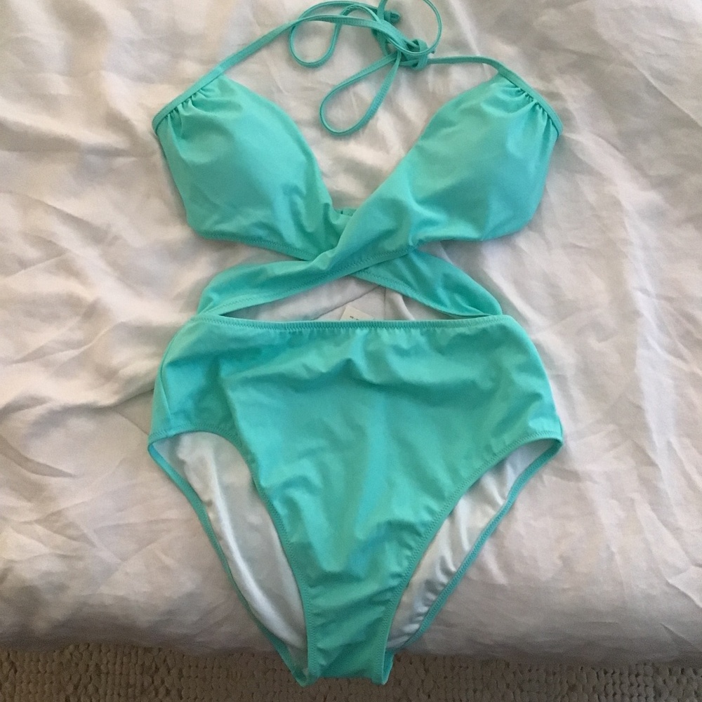 NEW Victoria’s Secret PINK One-Piece Aqua Cross Wrap Bathing Suit M